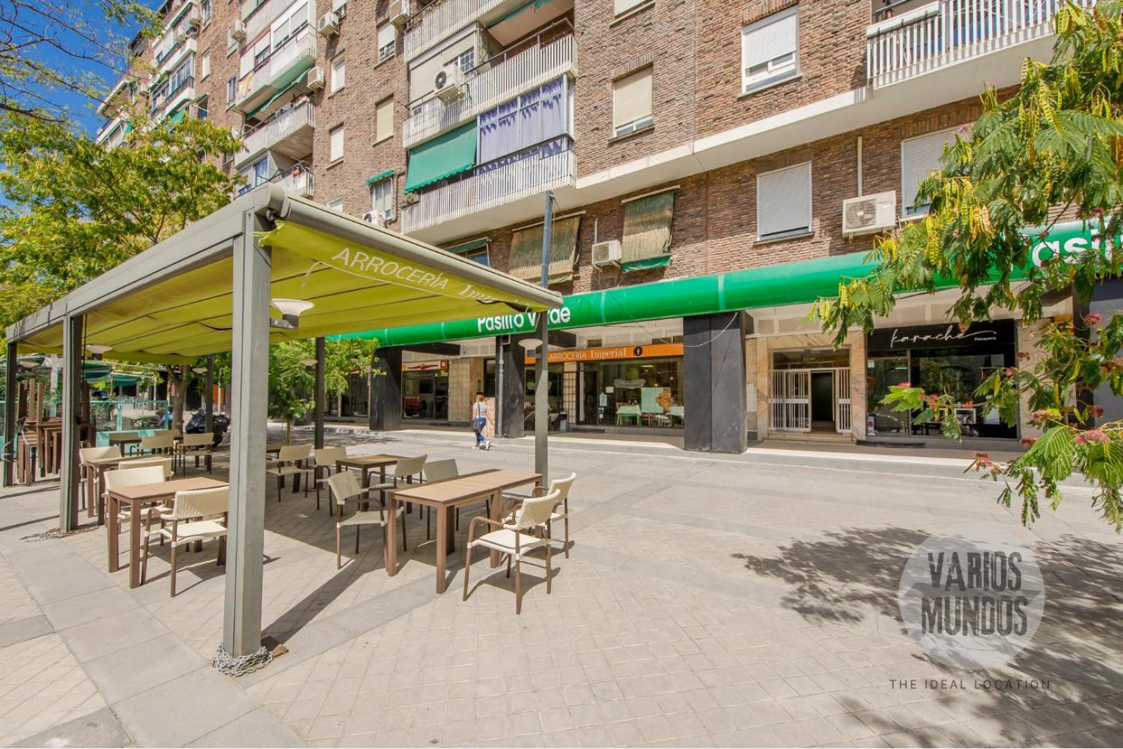 Madrid Con Parking Para 4, Vive La Latina — Photos 2